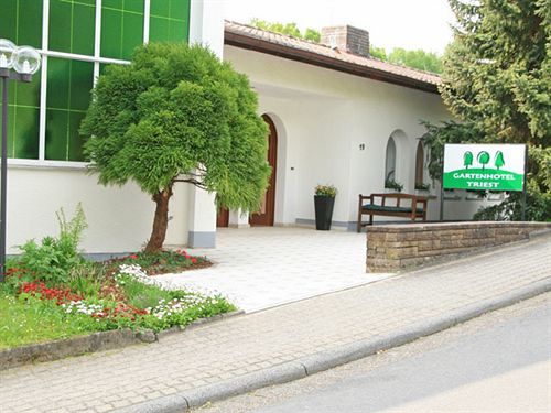 Gartenhotel Triest Bad Soden-Salmünster Buitenkant foto