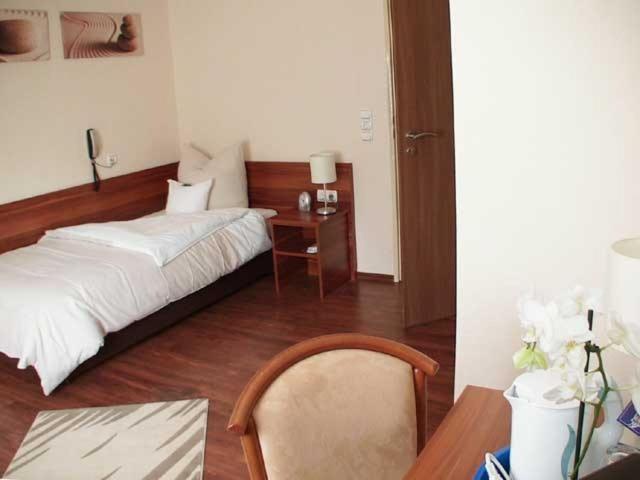 Gartenhotel Triest Bad Soden-Salmünster Kamer foto